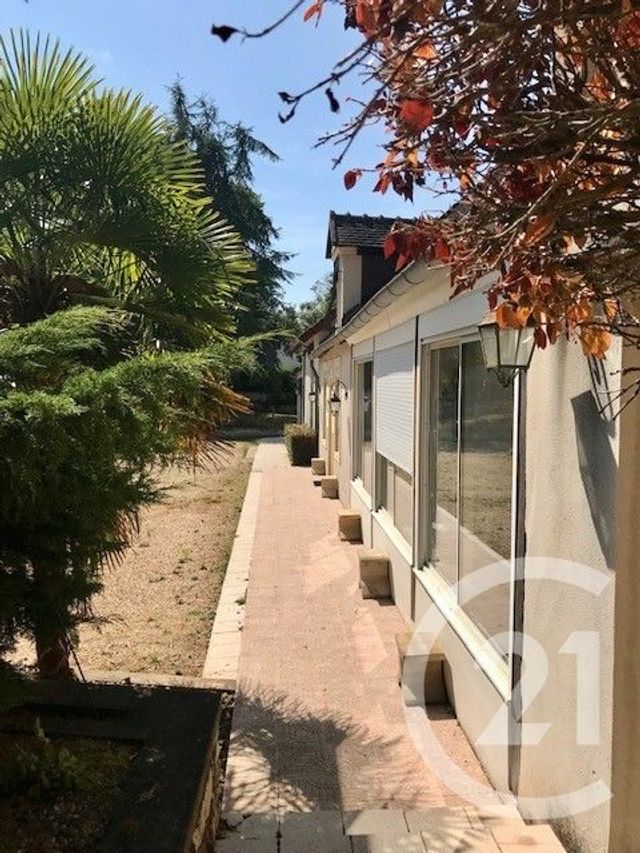 maison à vendre - 6 pièces - 229.59 m2 - LE CHAUTAY - 18 - CENTRE - Century 21 Confluences