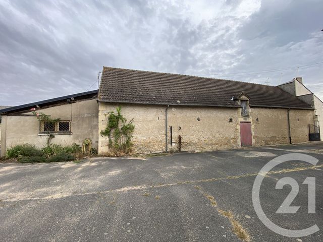 maison à vendre - 8 pièces - 214.0 m2 - MAGNY COURS - 58 - BOURGOGNE - Century 21 Confluences