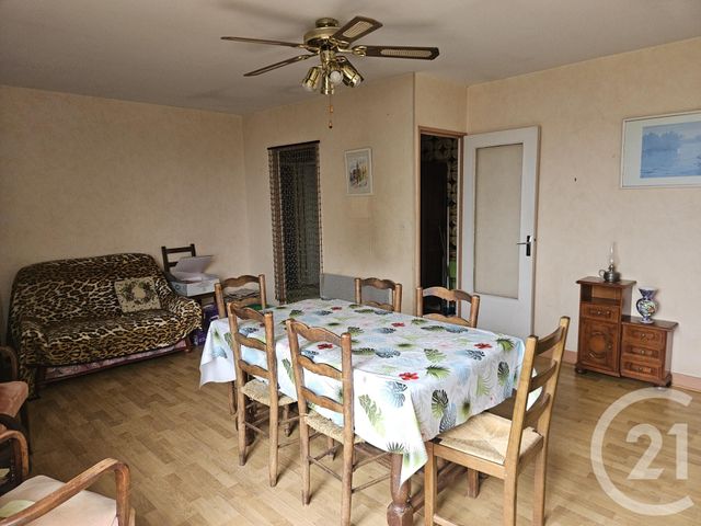 maison à vendre - 5 pièces - 105.0 m2 - ST PIERRE LE MOUTIER - 58 - BOURGOGNE - Century 21 Confluences
