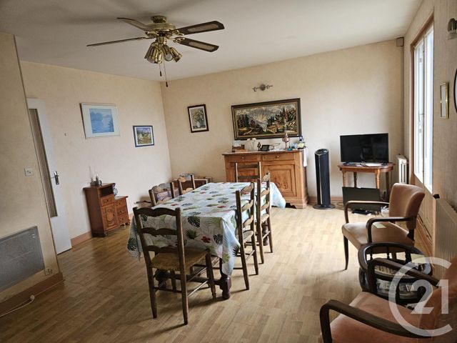 maison à vendre - 5 pièces - 105.0 m2 - ST PIERRE LE MOUTIER - 58 - BOURGOGNE - Century 21 Confluences