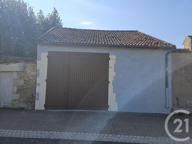 maison à vendre - 5 pièces - 187.0 m2 - ST PIERRE LE MOUTIER - 58 - BOURGOGNE - Century 21 Confluences