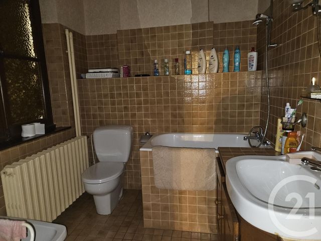 maison à vendre - 5 pièces - 187.0 m2 - ST PIERRE LE MOUTIER - 58 - BOURGOGNE - Century 21 Confluences