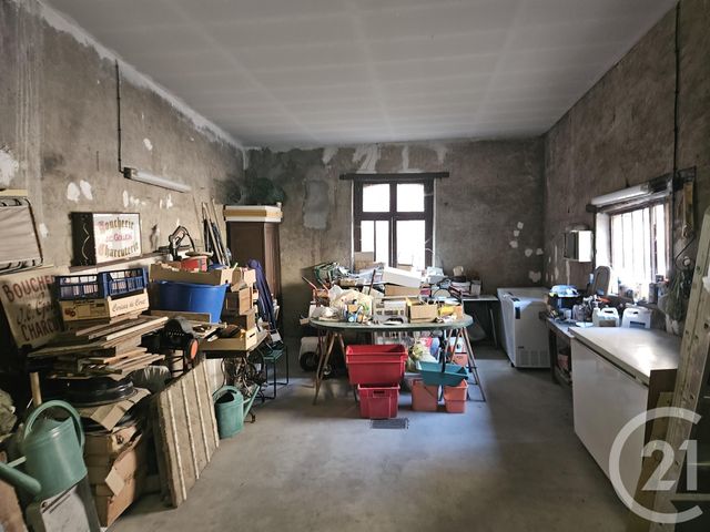 maison à vendre - 5 pièces - 187.0 m2 - ST PIERRE LE MOUTIER - 58 - BOURGOGNE - Century 21 Confluences