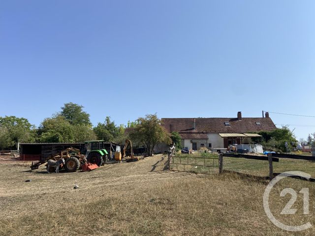 maison à vendre - 5 pièces - 126.0 m2 - LA GUERCHE SUR L AUBOIS - 18 - CENTRE - Century 21 Confluences