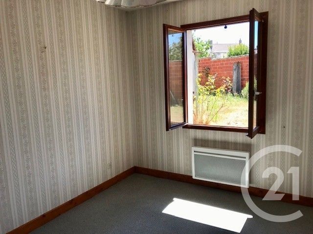 maison à vendre - 5 pièces - 84.11 m2 - SANCOINS - 18 - CENTRE - Century 21 Confluences