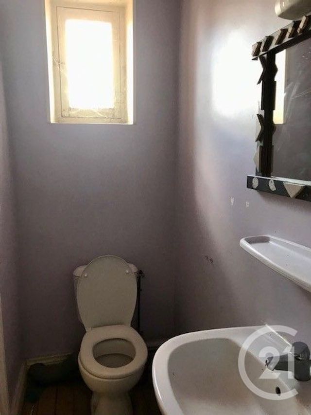 maison à vendre - 5 pièces - 118.96 m2 - SANCOINS - 18 - CENTRE - Century 21 Confluences