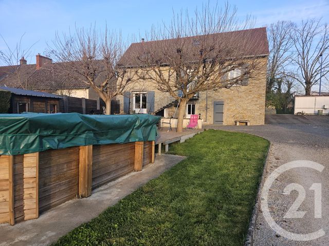 maison à vendre - 7 pièces - 150.0 m2 - ST PIERRE LE MOUTIER - 58 - BOURGOGNE - Century 21 Confluences