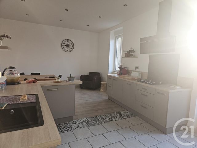 maison à vendre - 7 pièces - 150.0 m2 - ST PIERRE LE MOUTIER - 58 - BOURGOGNE - Century 21 Confluences