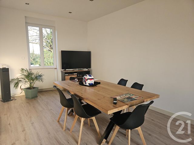 maison à vendre - 7 pièces - 150.0 m2 - ST PIERRE LE MOUTIER - 58 - BOURGOGNE - Century 21 Confluences