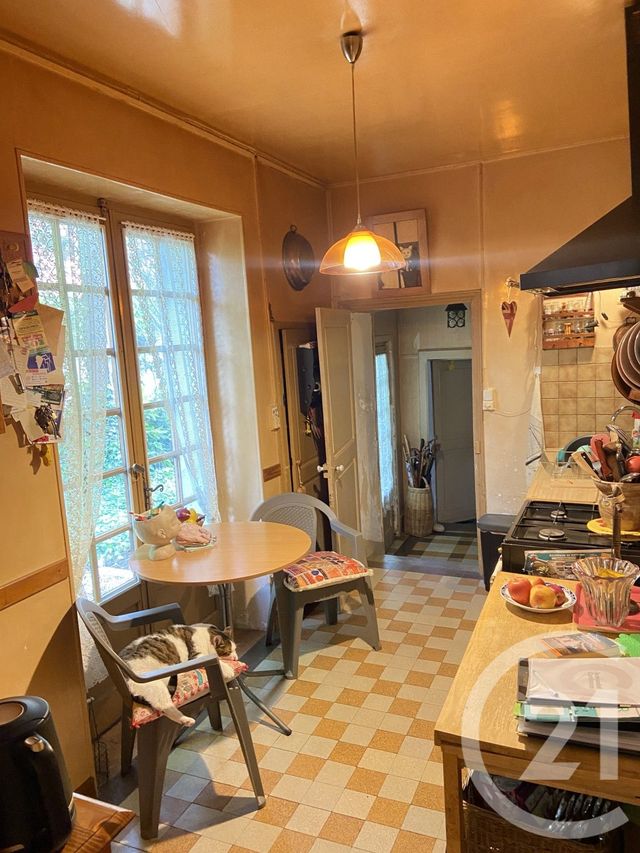 maison à vendre - 4 pièces - 101.0 m2 - ST PARIZE LE CHATEL - 58 - BOURGOGNE - Century 21 Confluences