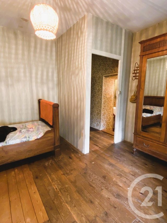 maison à vendre - 4 pièces - 101.0 m2 - ST PARIZE LE CHATEL - 58 - BOURGOGNE - Century 21 Confluences