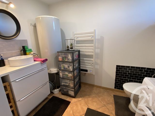 maison à vendre - 3 pièces - 72.0 m2 - LA GUERCHE SUR L AUBOIS - 18 - CENTRE - Century 21 Confluences