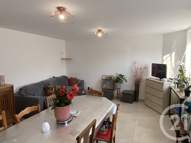 maison à vendre - 3 pièces - 72.0 m2 - LA GUERCHE SUR L AUBOIS - 18 - CENTRE - Century 21 Confluences