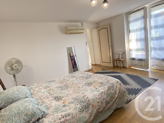 maison à vendre - 3 pièces - 72.0 m2 - LA GUERCHE SUR L AUBOIS - 18 - CENTRE - Century 21 Confluences